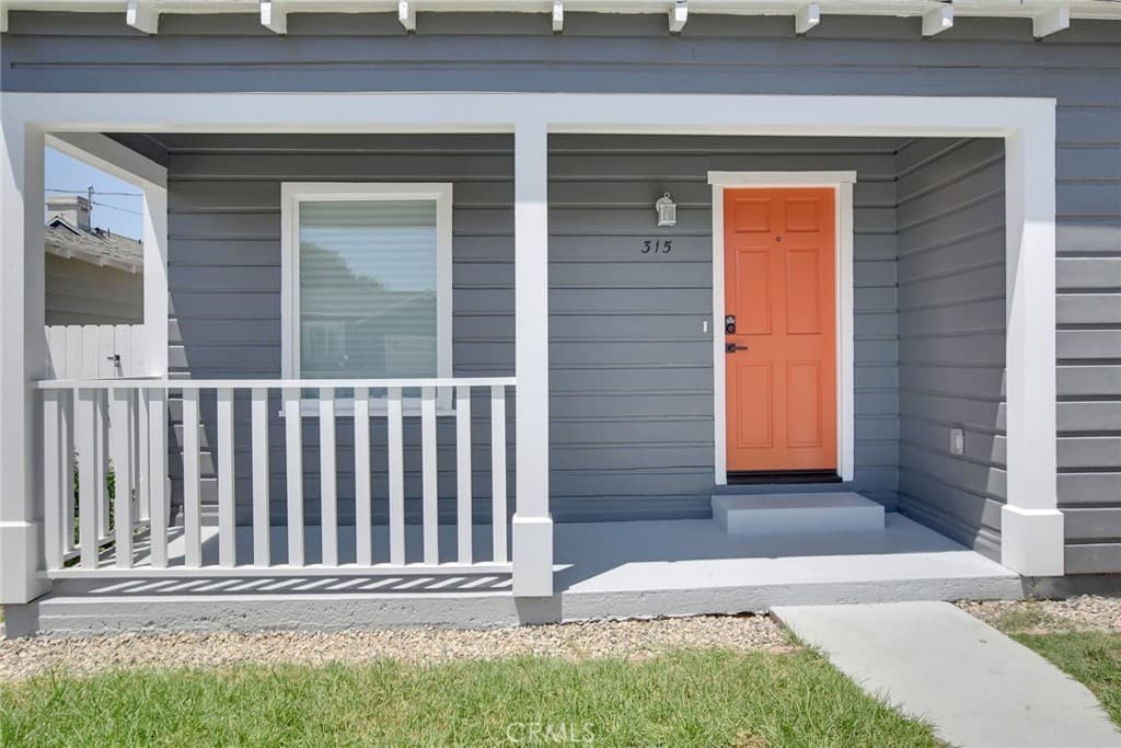 Home at 315 N San Jose, Covina — photo 8 of 12