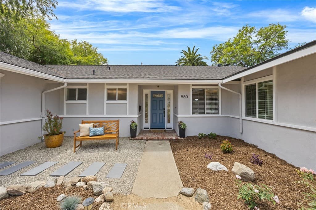 Home at 580 Black Hills Drive, Claremont — photo 6 of 12