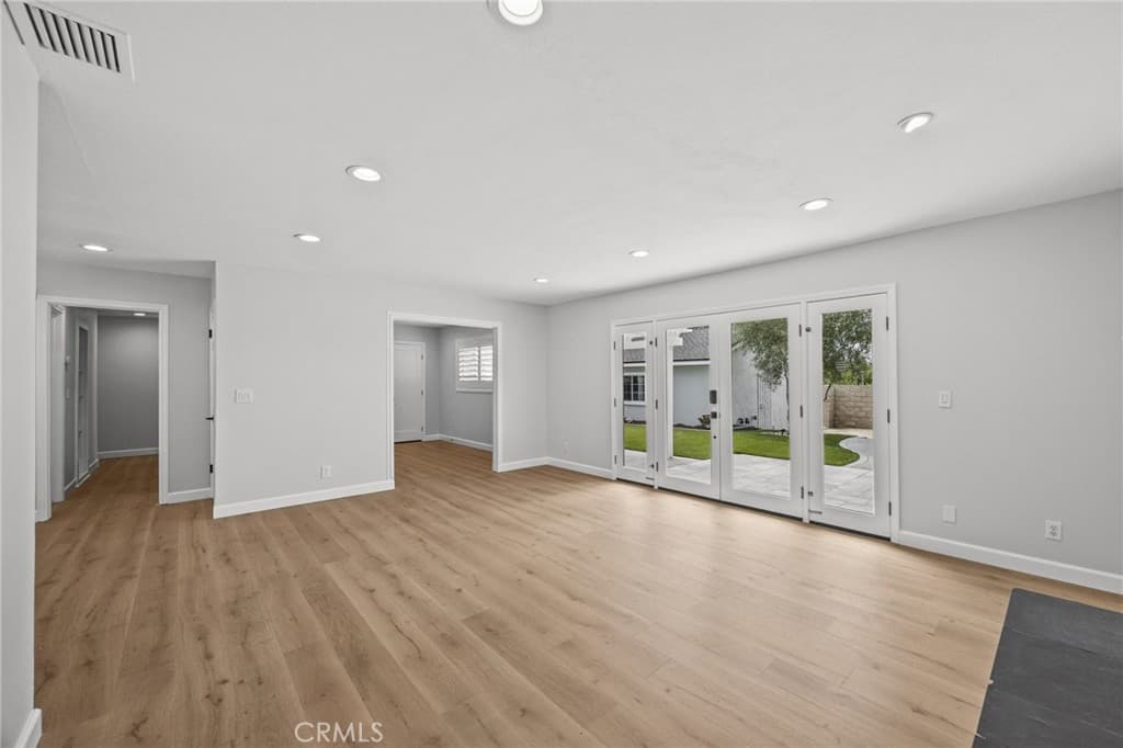 Home at 580 Black Hills Drive, Claremont — photo 10 of 12