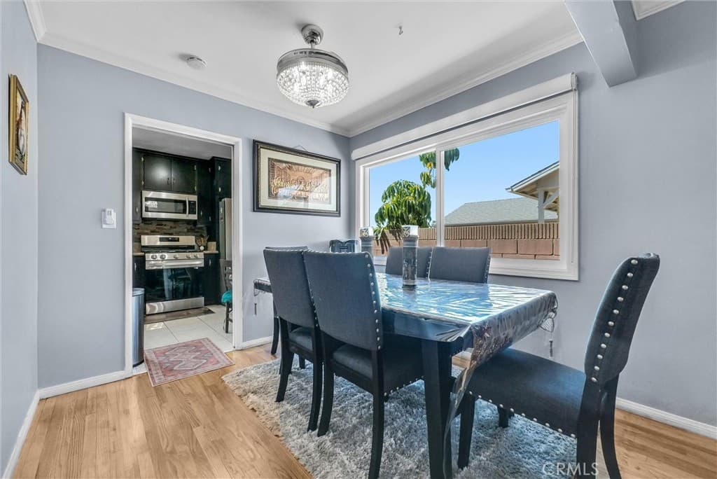 Home at 449 E Haltern, Glendora — photo 4 of 12