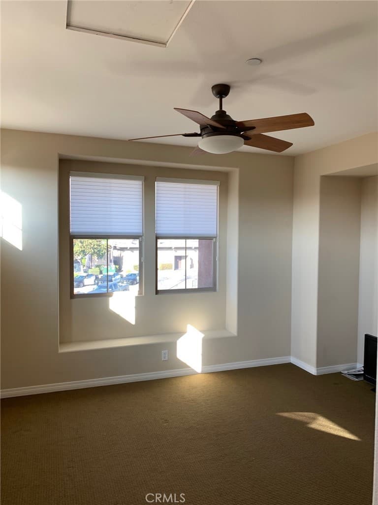 Condo at 608 Asbury Drive, Claremont — photo 5 of 9