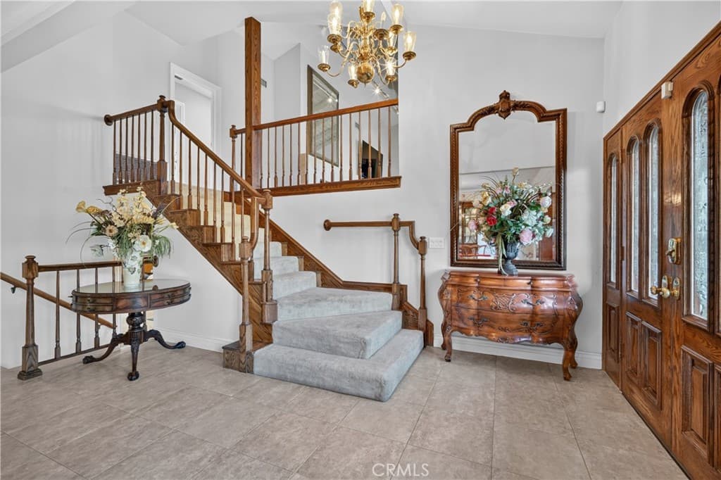 Home at 1455 Queen Summit, West Covina — photo 4 of 12