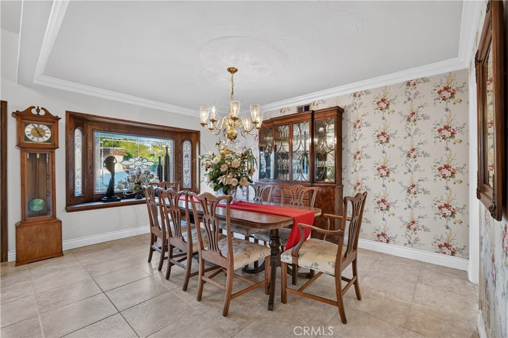 Home at 1455 Queen Summit, West Covina — photo 8 of 12