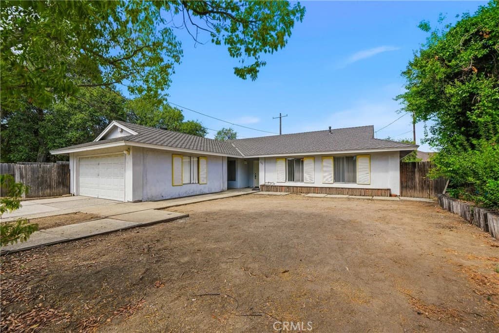 Home at 221 N Lyman, Covina — photo 4 of 12