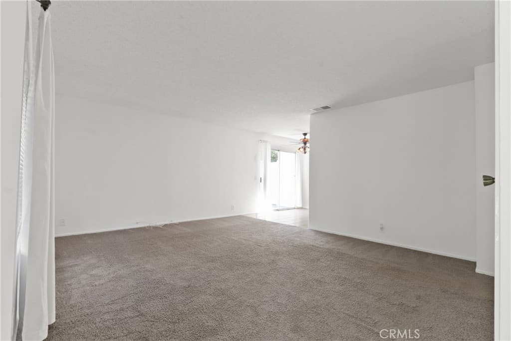Condo at 848 W Sierra Madre Avenue 1, Azusa — photo 4 of 12