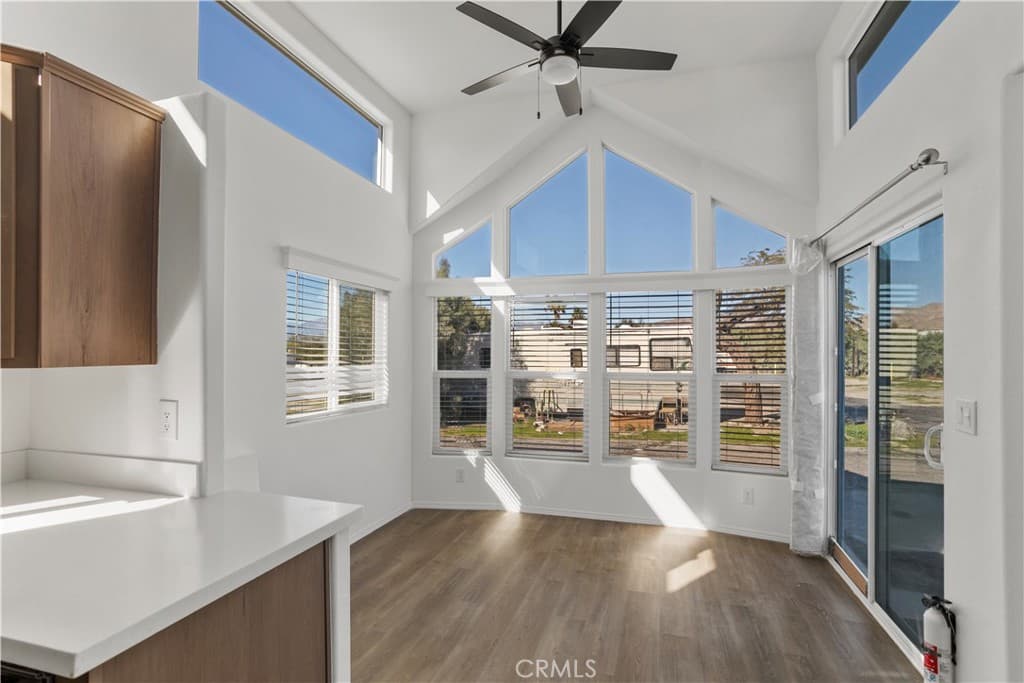 Home at 2548 Peck Road 06, Monrovia — photo 8 of 12
