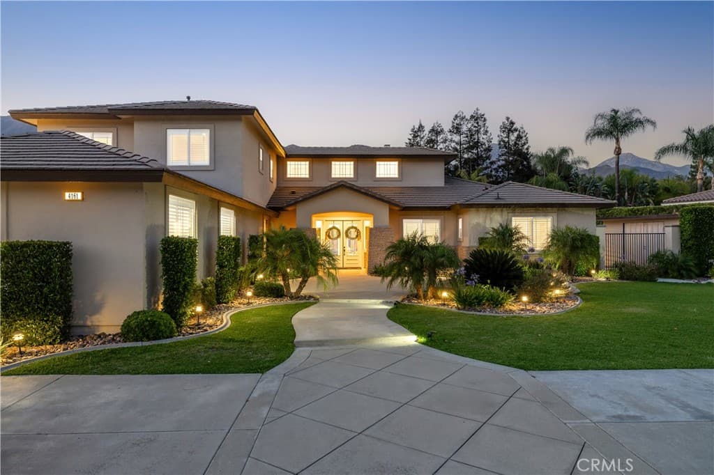 Home at 4161 New Hampshire Avenue, Claremont — photo 5 of 12