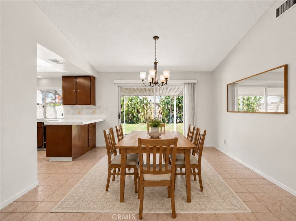Home at 127 E Juanita, Glendora — photo 8 of 12