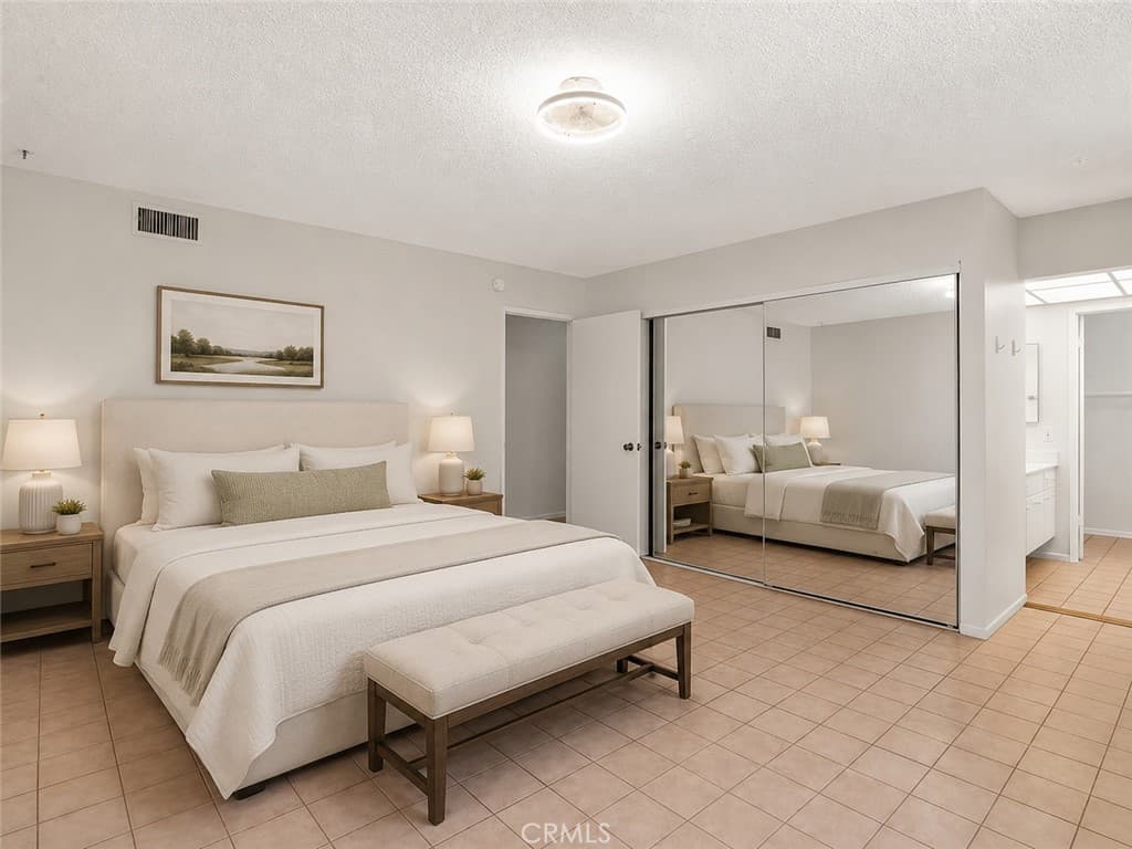 Home at 127 E Juanita, Glendora — photo 10 of 12