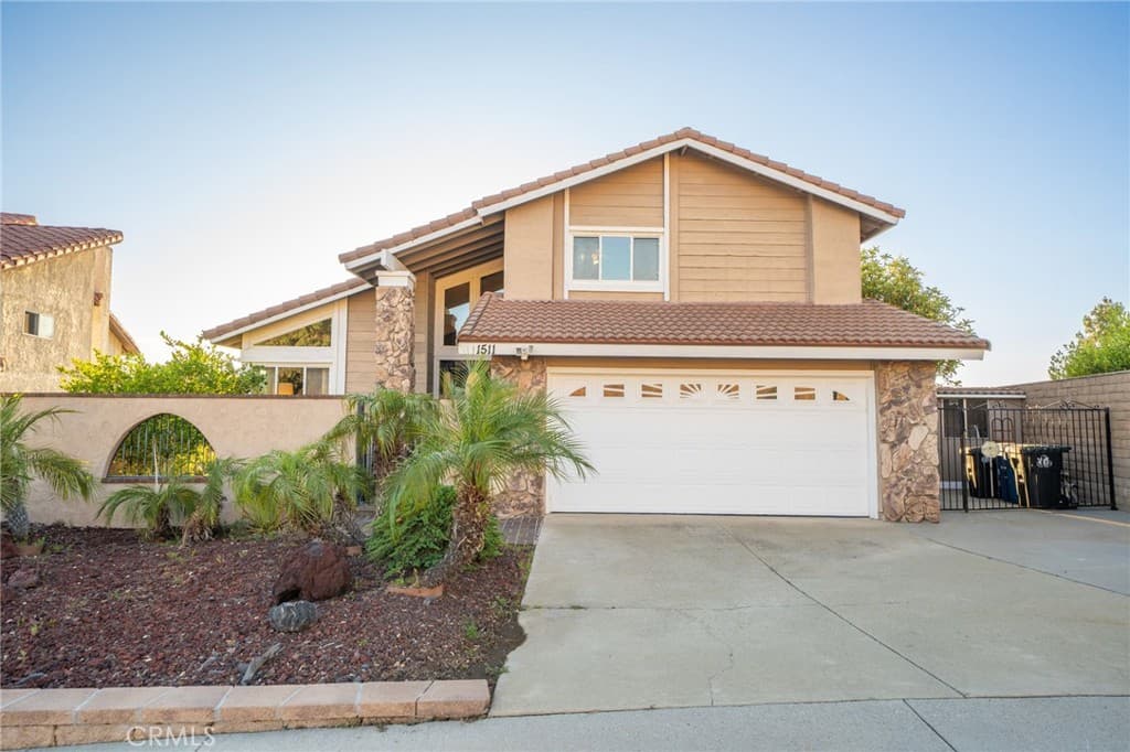 Home at 1511 Deer Crossing, Diamond Bar — photo 2 of 12