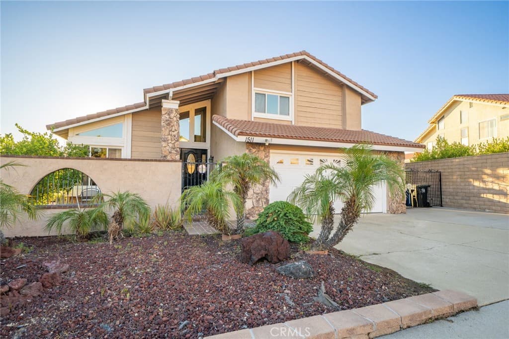 Home at 1511 Deer Crossing, Diamond Bar — photo 3 of 12