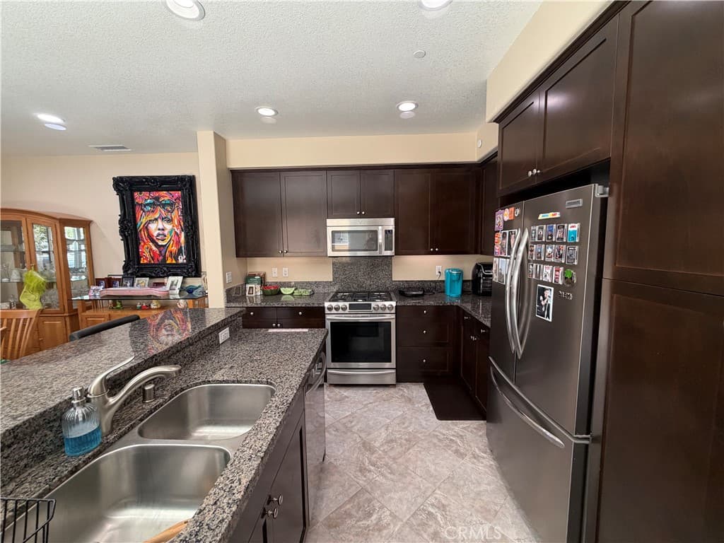 Condo at 850 E Mountain Way C, Azusa — photo 5 of 12
