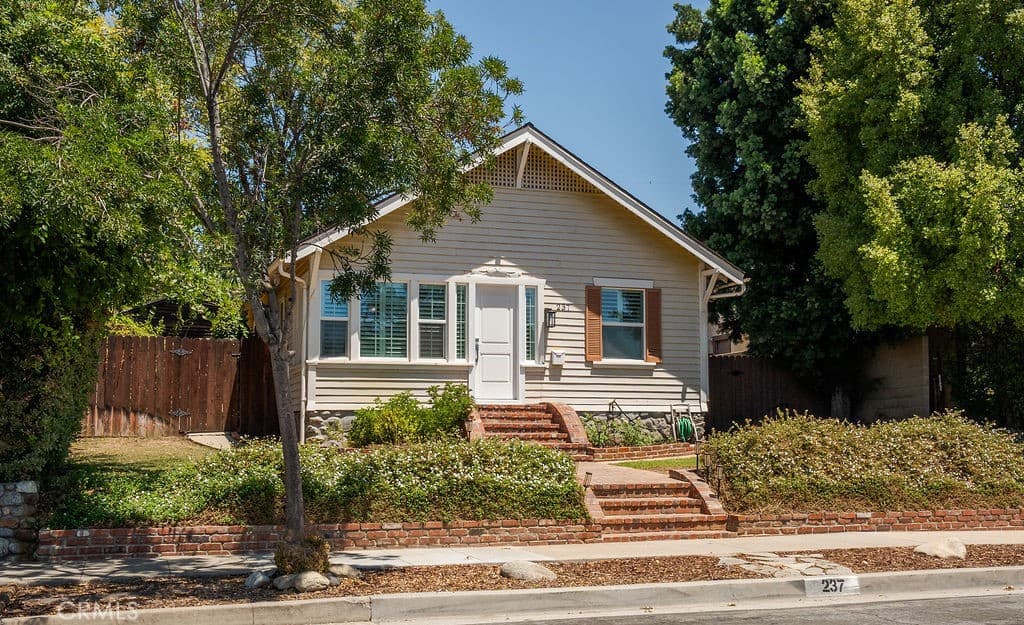 Home at 237 W 4th, San Dimas — photo 1 of 12