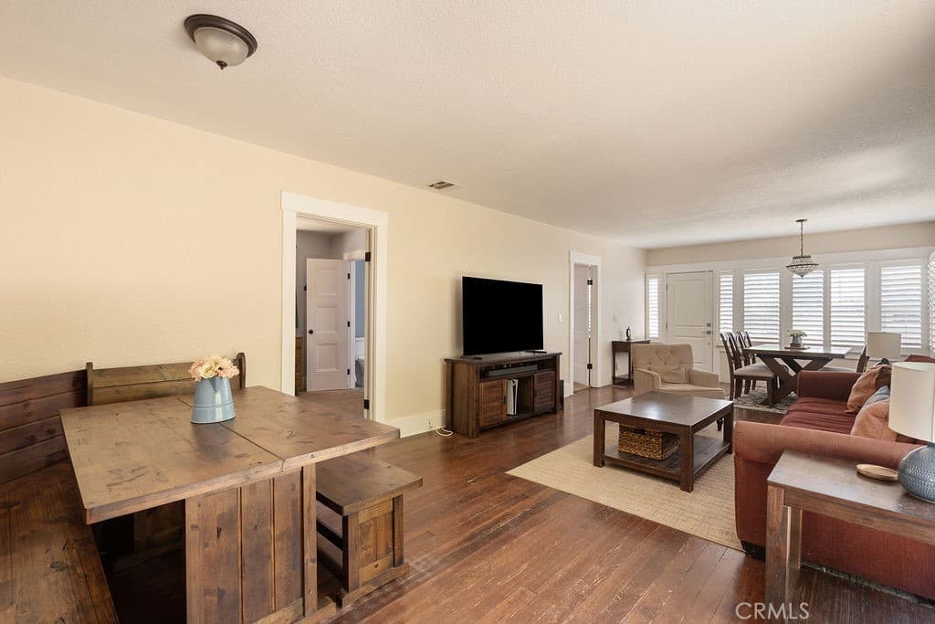 Home at 237 W 4th, San Dimas — photo 4 of 12