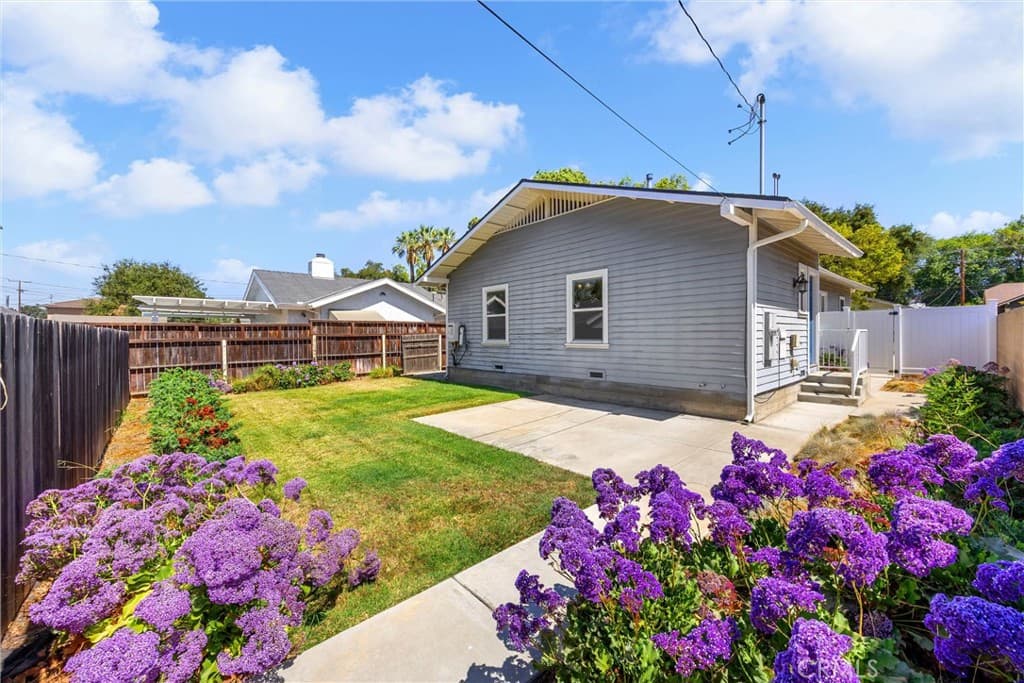 Home at 2356 ,2358 5th Street, La Verne — photo 7 of 12