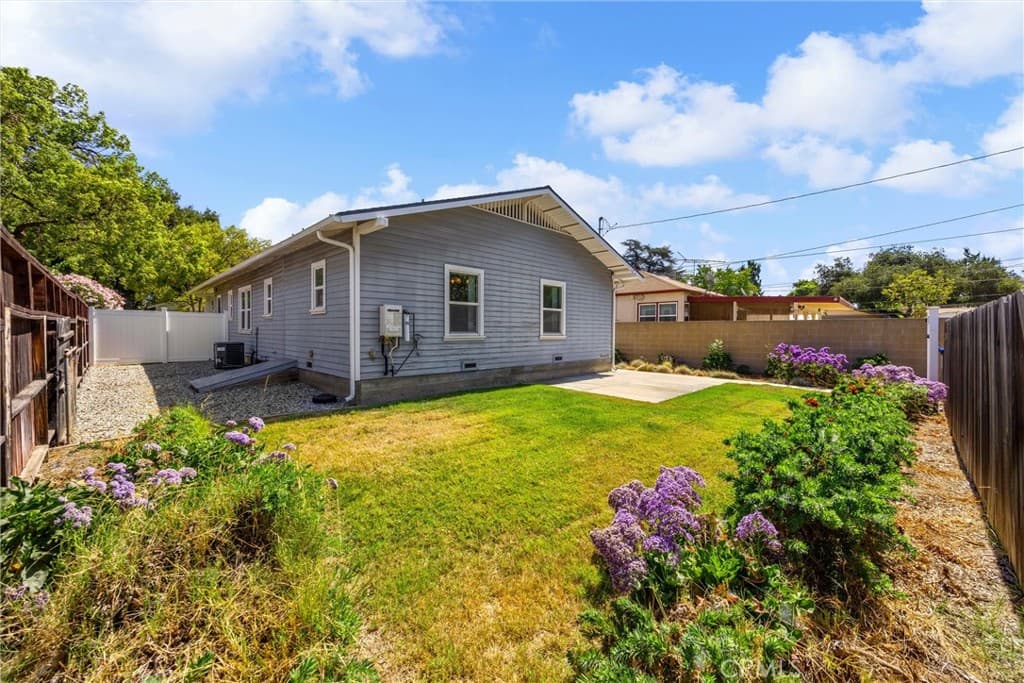 Home at 2356 ,2358 5th Street, La Verne — photo 9 of 12
