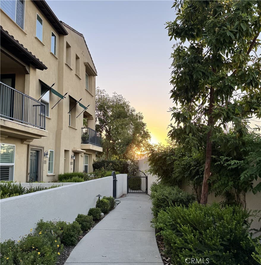 Condo at 803 N Dalton Avenue 101, Azusa — photo 3 of 12