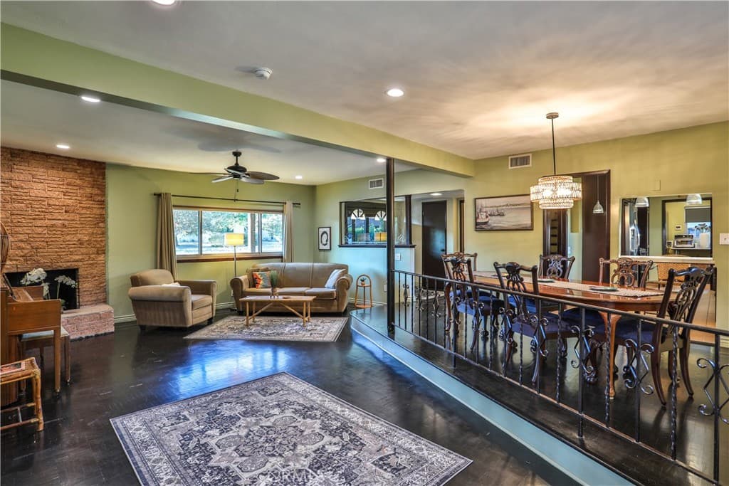 Home at 846 W 10th Street, Claremont — photo 12 of 12