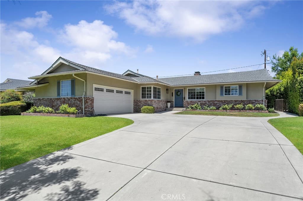 Home at 1163 E Bennett Avenue, Glendora — photo 2 of 12
