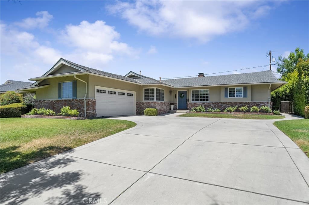 Home at 1163 E Bennett Avenue, Glendora — photo 3 of 12
