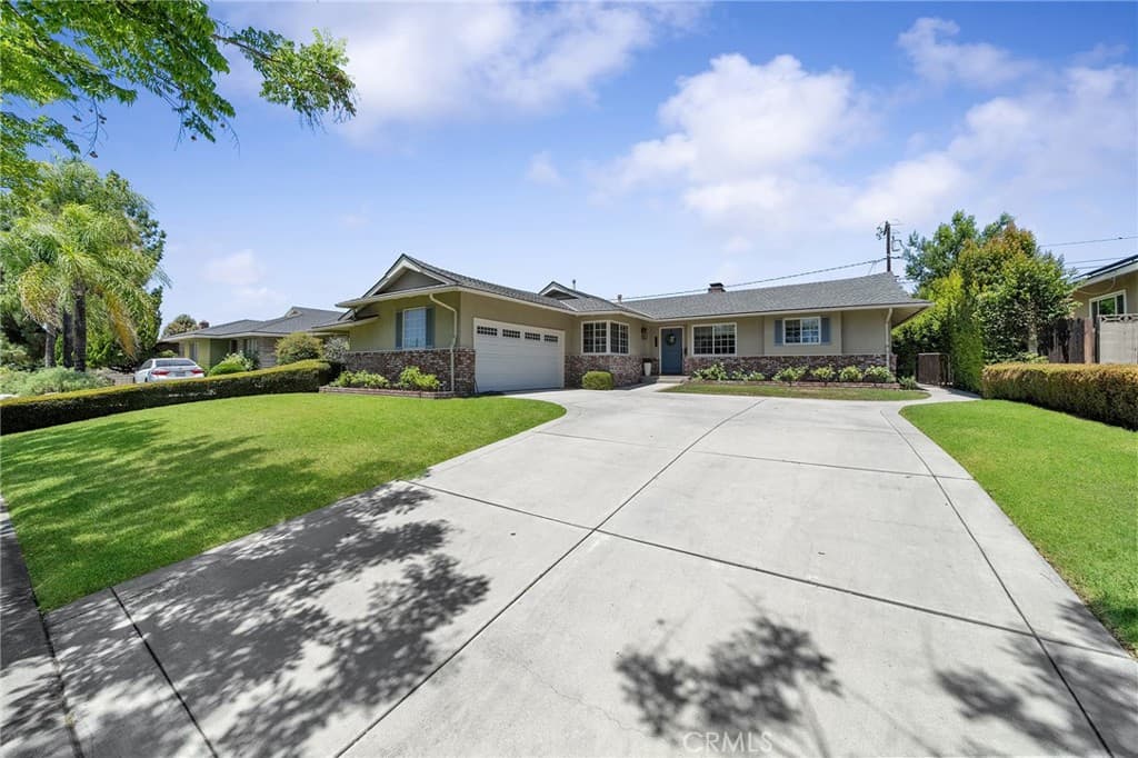 Home at 1163 E Bennett Avenue, Glendora — photo 4 of 12