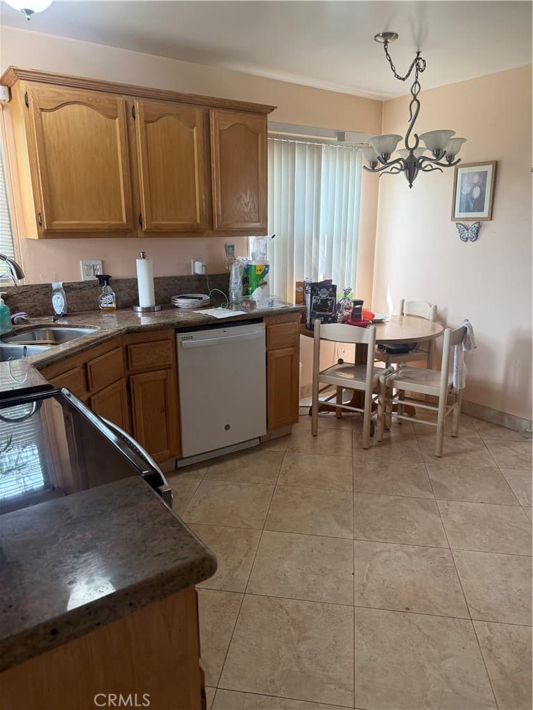 Home at 1381 N Glenfinnan, Covina — photo 4 of 12