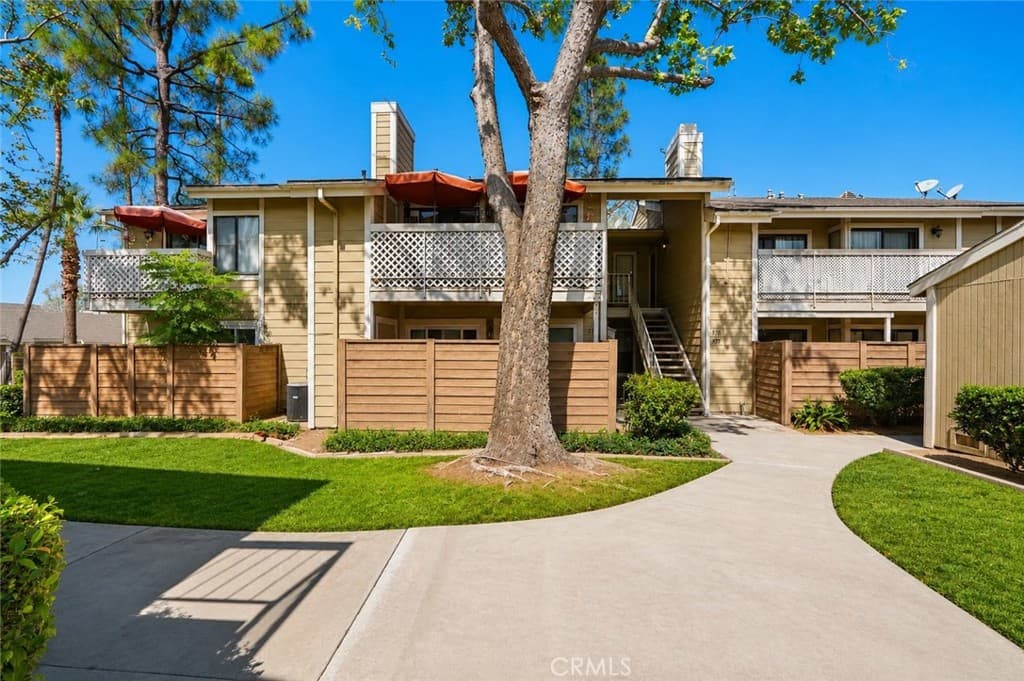 Condo at 578 Derby, San Dimas — photo 1 of 12