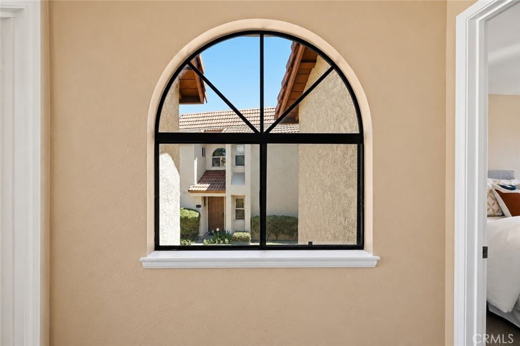 Condo at 854 Endicott, Claremont — photo 12 of 12