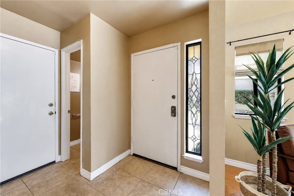 Condo at 854 Endicott, Claremont — photo 3 of 12