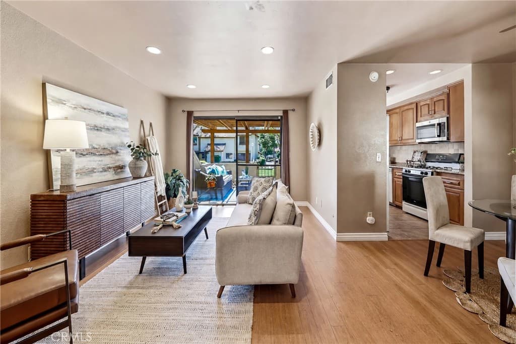 Condo at 854 Endicott, Claremont — photo 6 of 12