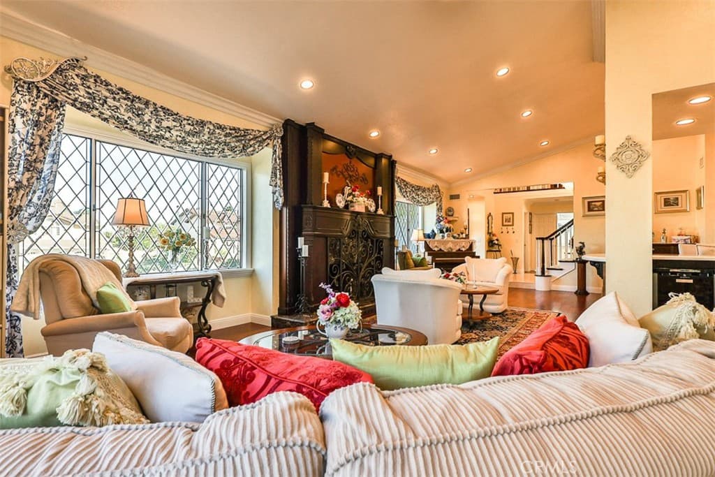Home at 2266 Terrebonne, San Dimas — photo 9 of 12