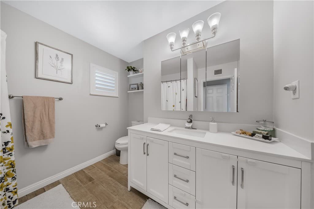 Home at 409 E Juanita, Glendora — photo 11 of 12