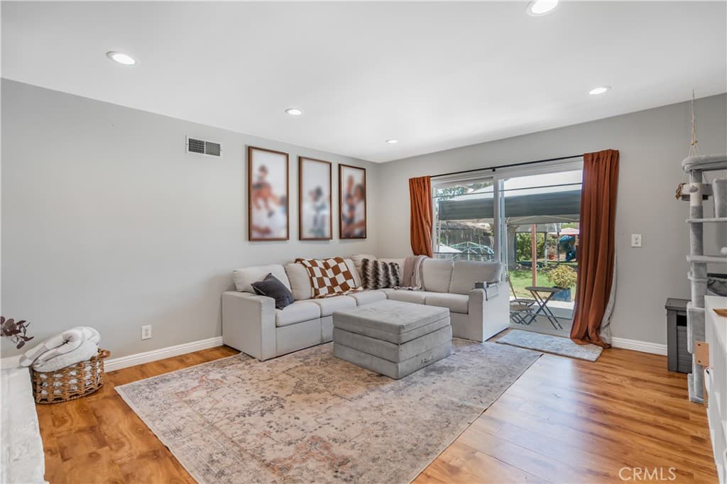 Home at 409 E Juanita, Glendora — photo 8 of 12