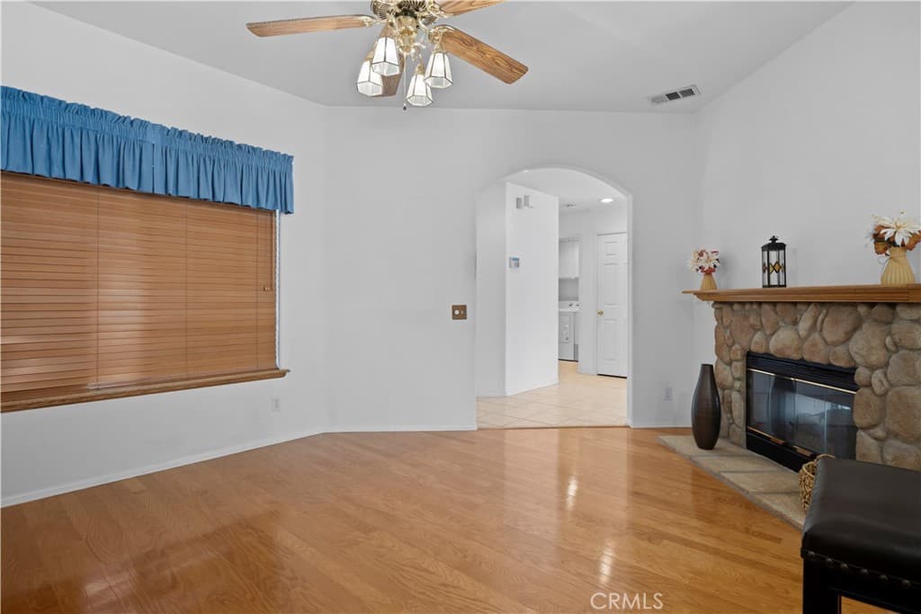 Condo at 1064 Brookfield Place, Glendora — photo 7 of 12