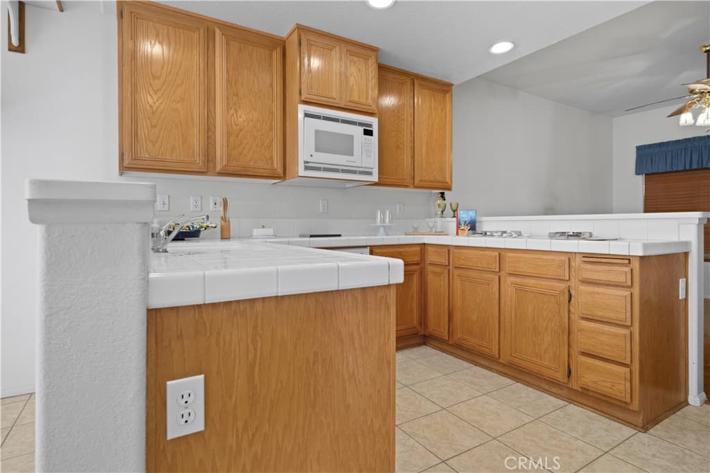 Condo at 1064 Brookfield Place, Glendora — photo 9 of 12