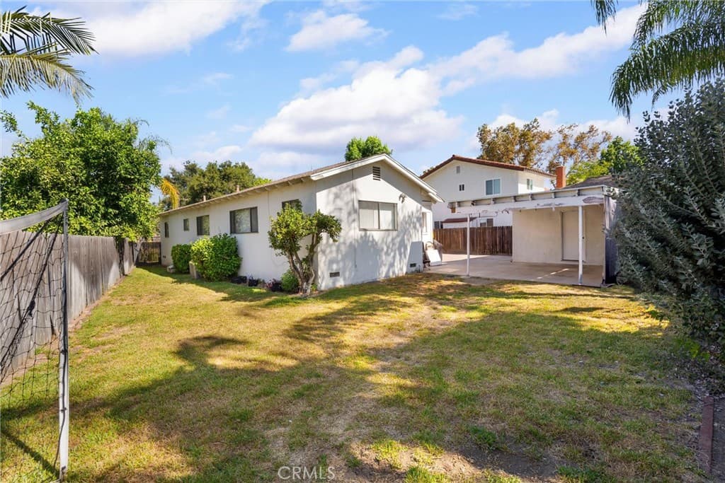 Home at 1850 Miramonte, La Verne — photo 4 of 5