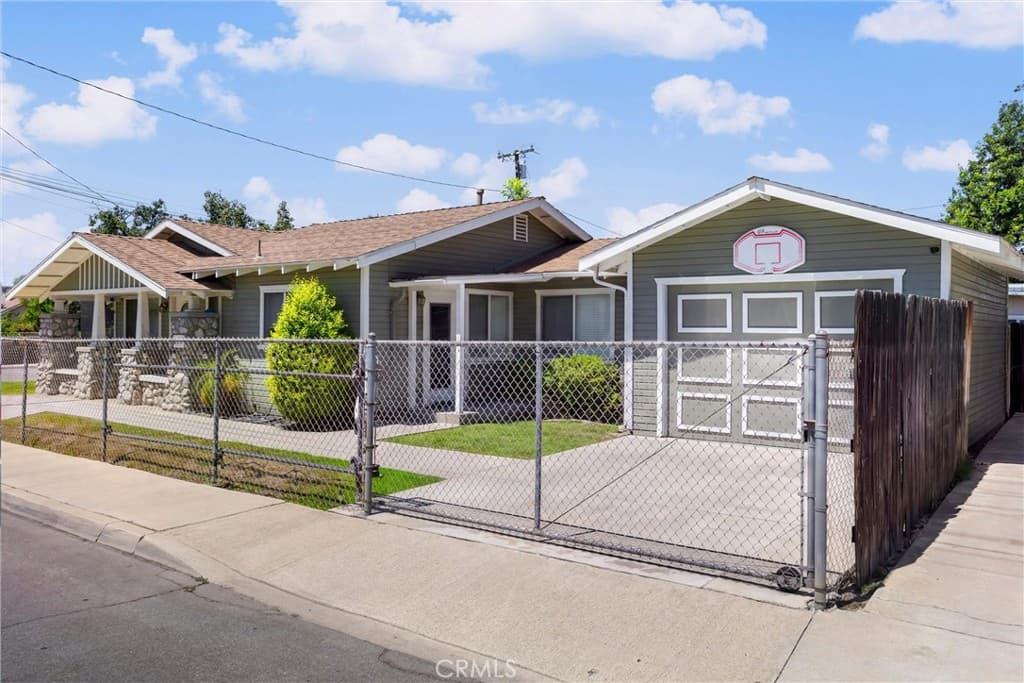 Home at 2103 2115,2117 B Street, La Verne — photo 8 of 12