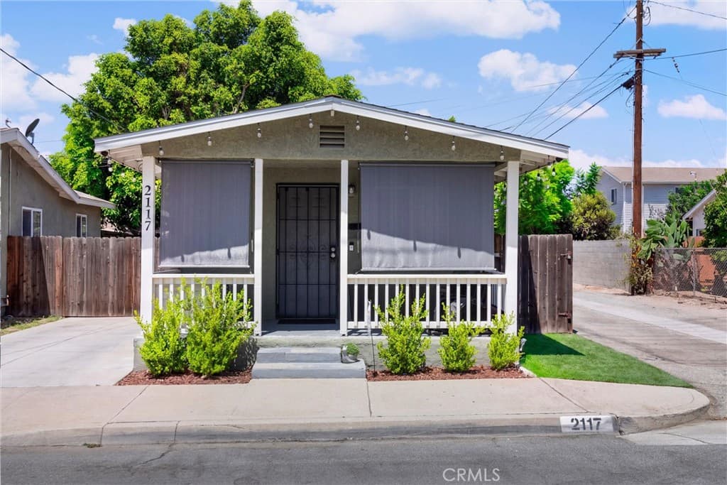 Home at 2103 2115 B Street, La Verne — photo 11 of 12