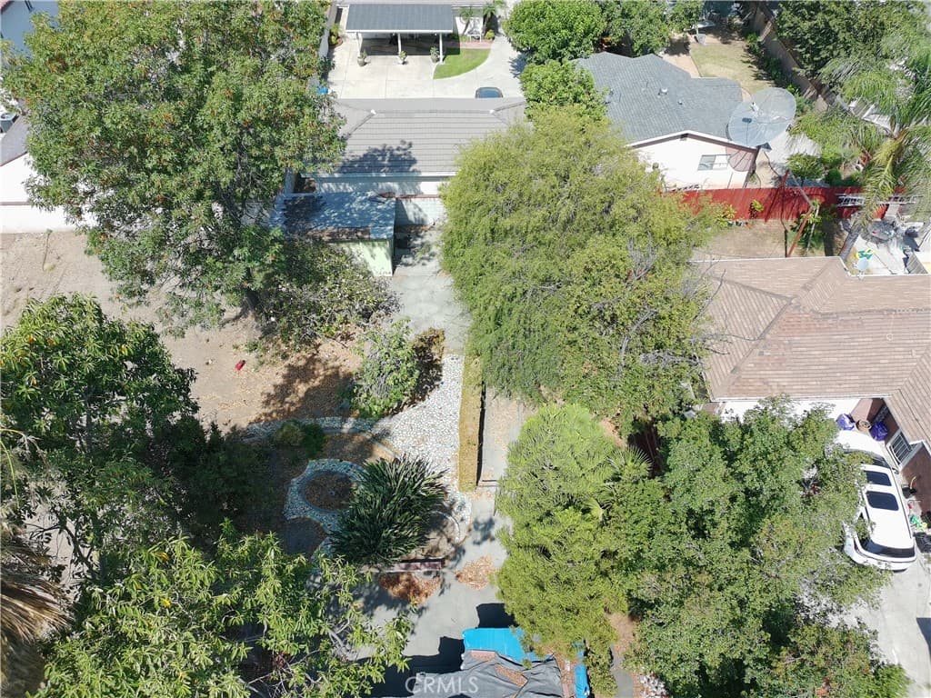 Home at 313 N Pasadena, Azusa — photo 2 of 3
