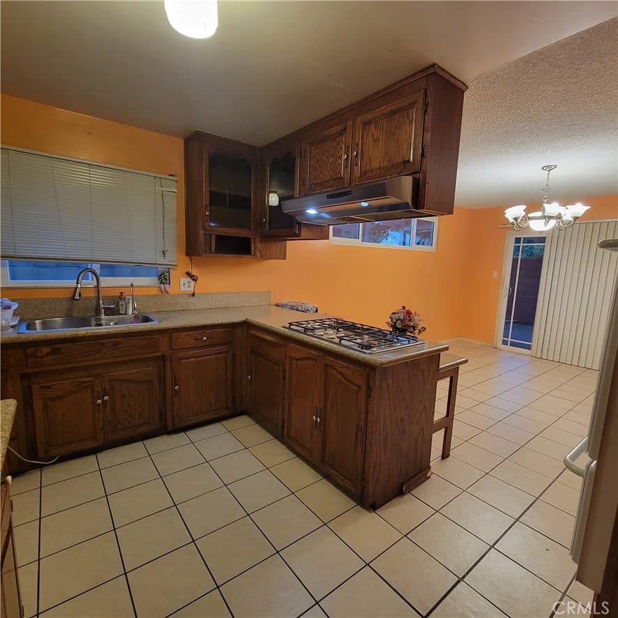 Home at 3524 Van Wig, Baldwin Park — photo 4 of 11