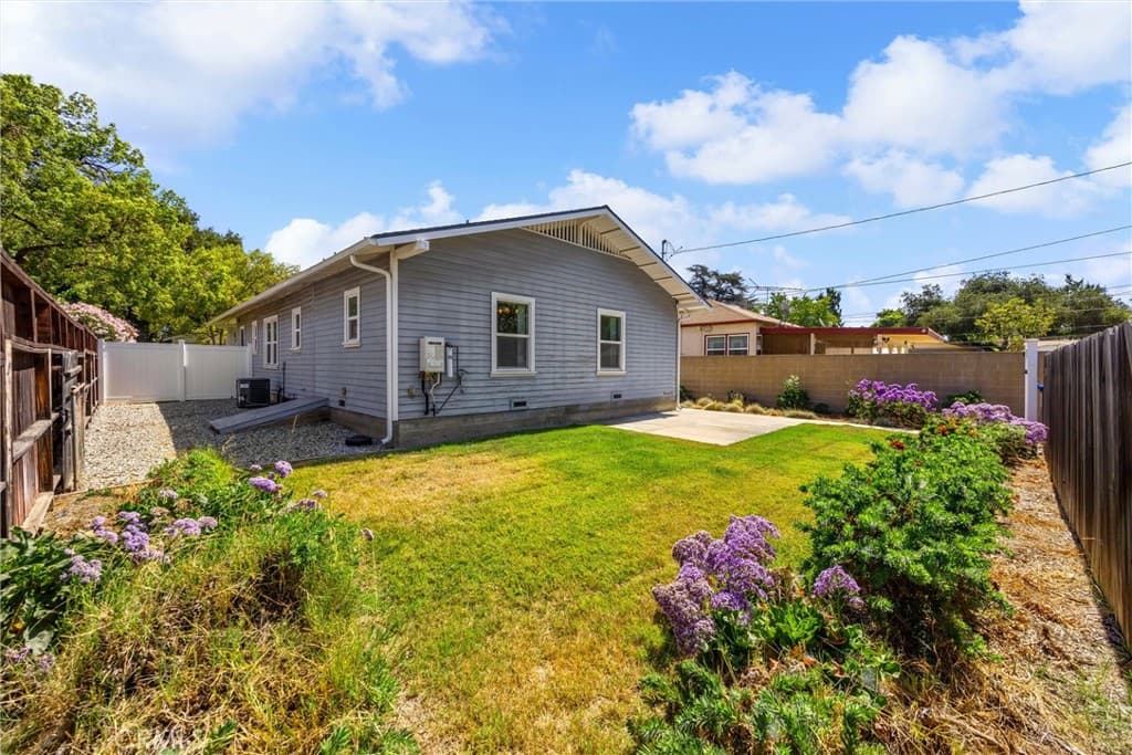 Home at 2356 2358 5th Street, La Verne — photo 10 of 12