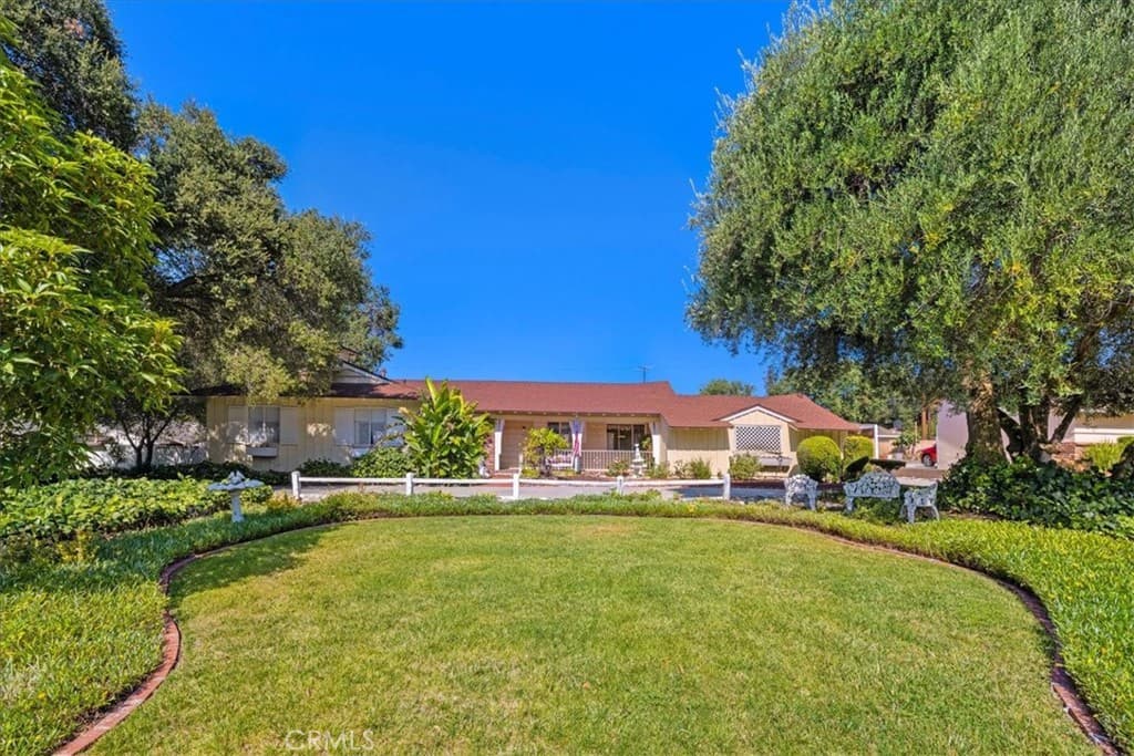 Home at 321 Catherine Park, Glendora — photo 2 of 12
