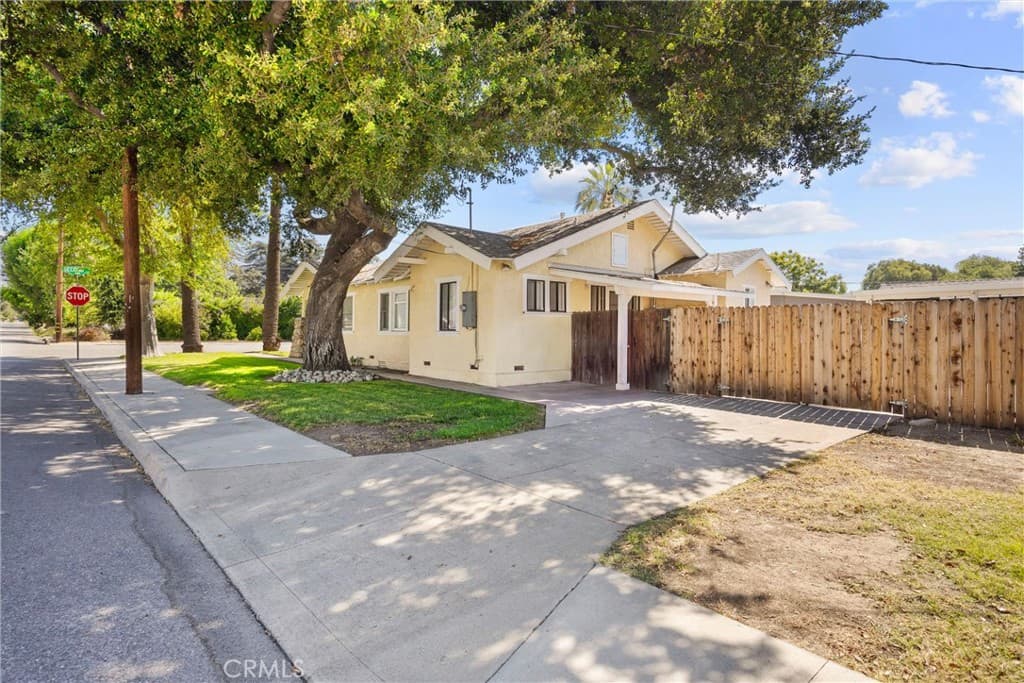 Home at 2408 2130 2nd Street, La Verne — photo 8 of 8