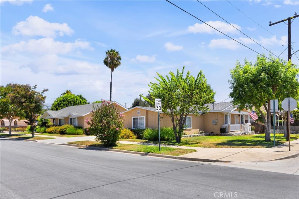 Home at 1813 2114 1St, A Street, La Verne — photo 5 of 12