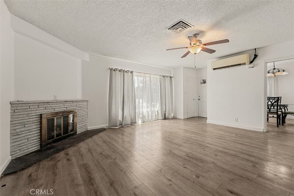 Home at 952 Casa Hermosa, Pomona — photo 6 of 12