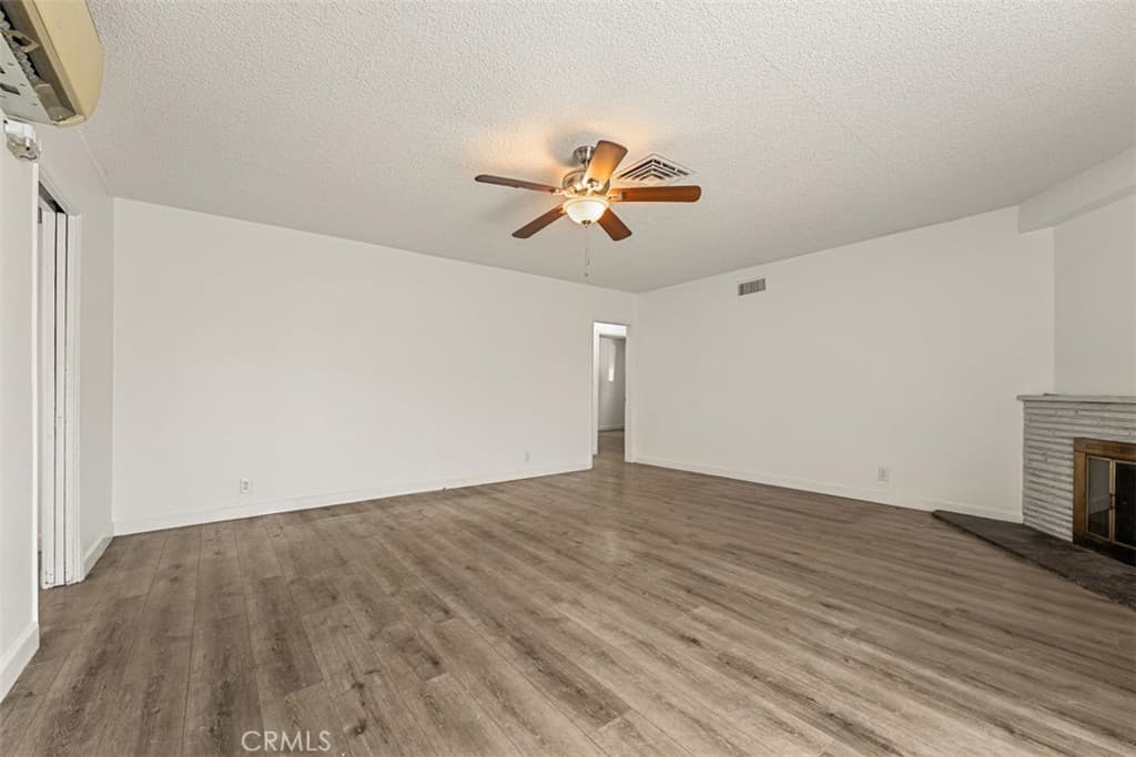Home at 952 Casa Hermosa, Pomona — photo 8 of 12