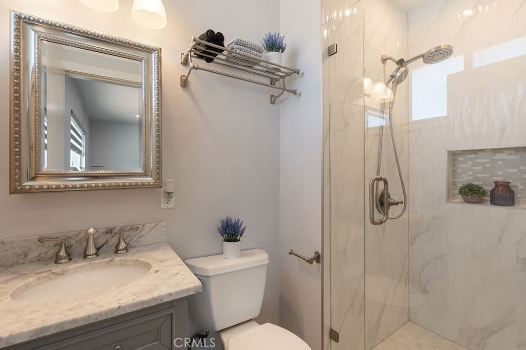 Home at 904 E Edgecomb, Covina — photo 12 of 12