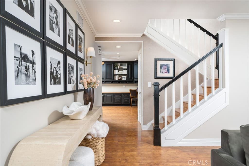 Home at 280 E Miramar, Claremont — photo 11 of 12