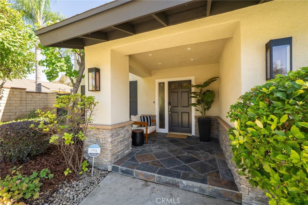 Home at 280 E Miramar, Claremont — photo 5 of 12