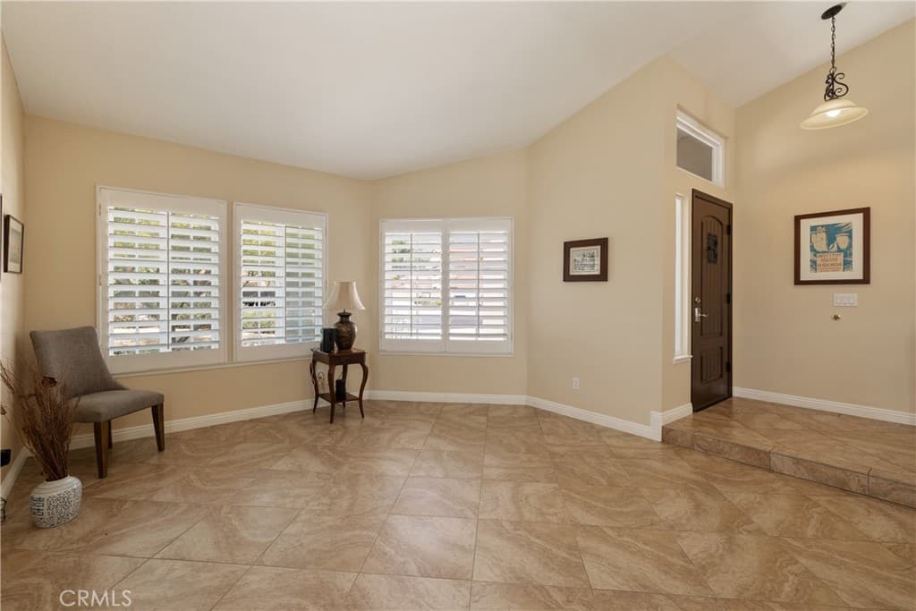 Home at 2528 Sloan, La Verne — photo 7 of 12
